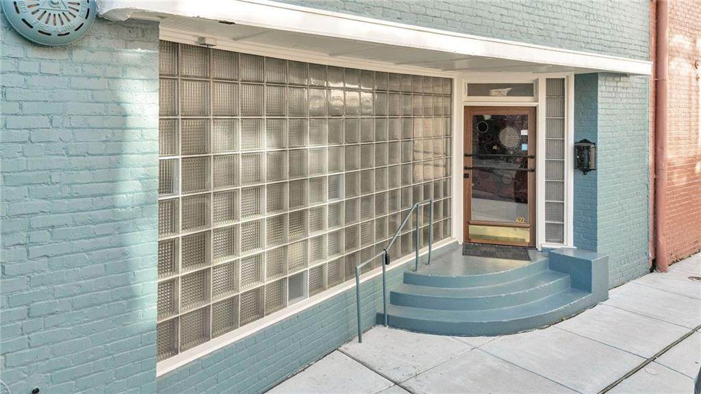 422 Notre Dame Street - Photo 1