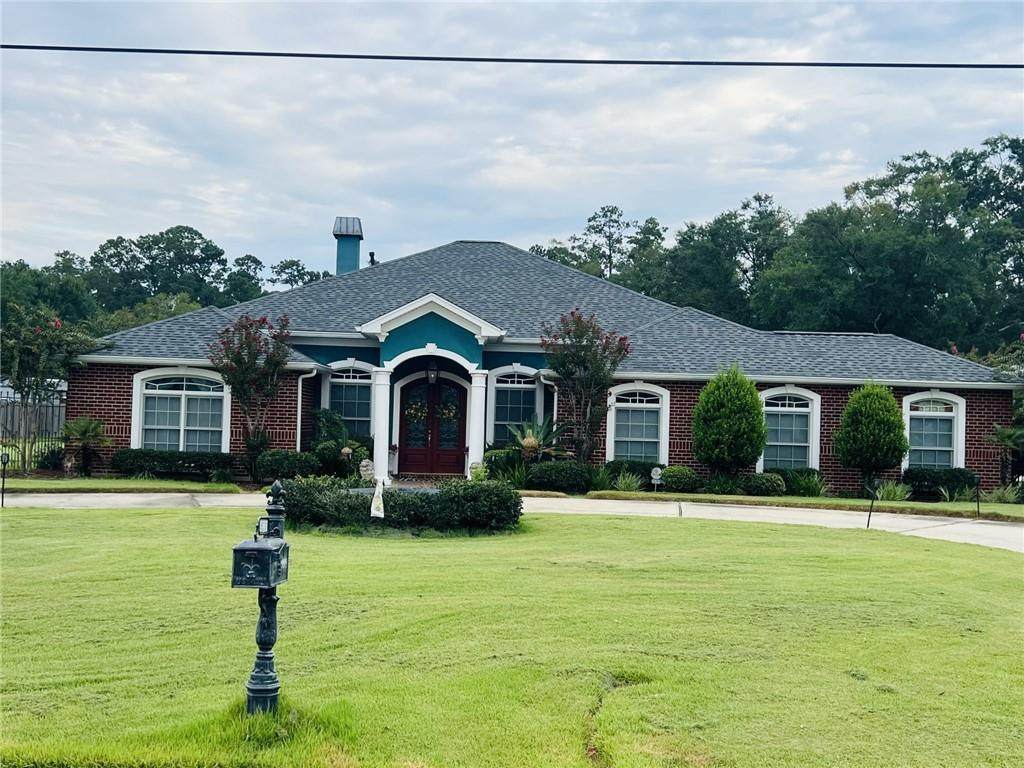 39201 Ashwood Lane - Photo 1