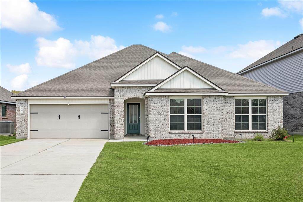 16761 Highland Heights Drive - Photo 1