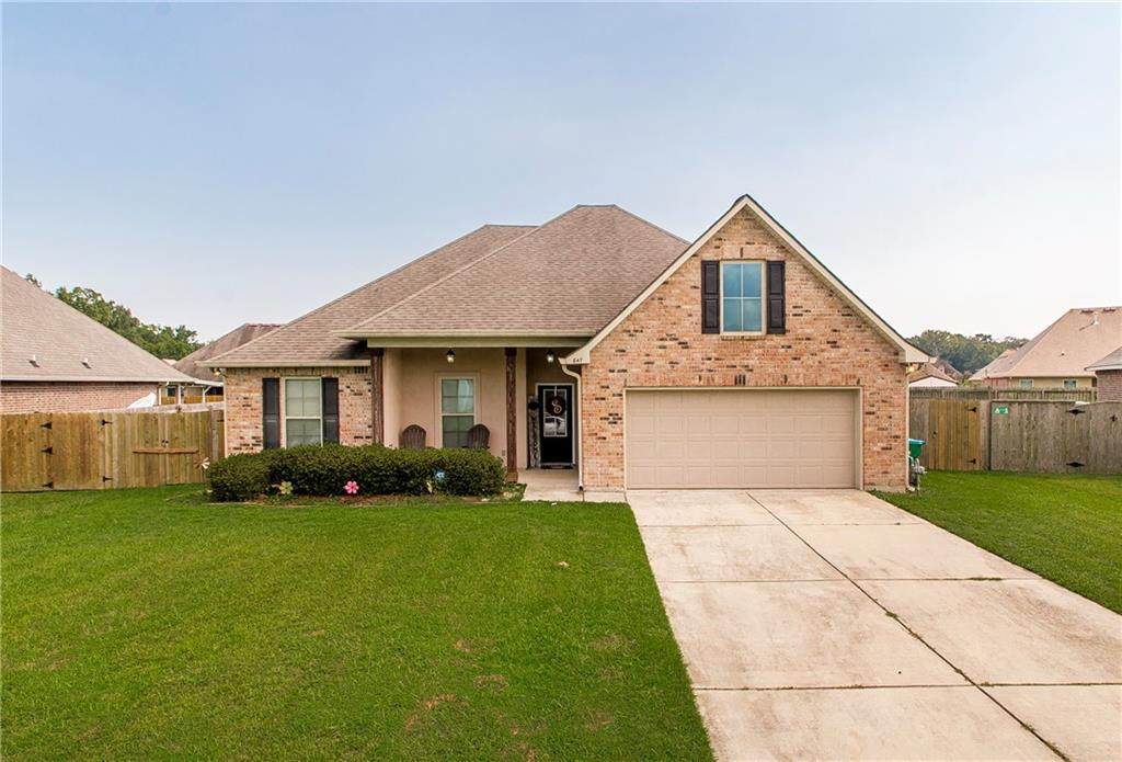 847 White Pine Drive - Photo 1