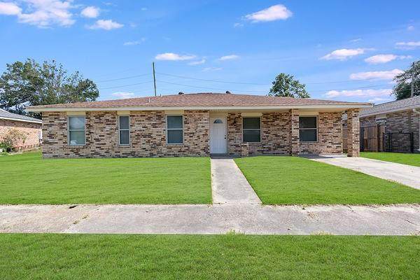 391 Highland Drive - Photo 1