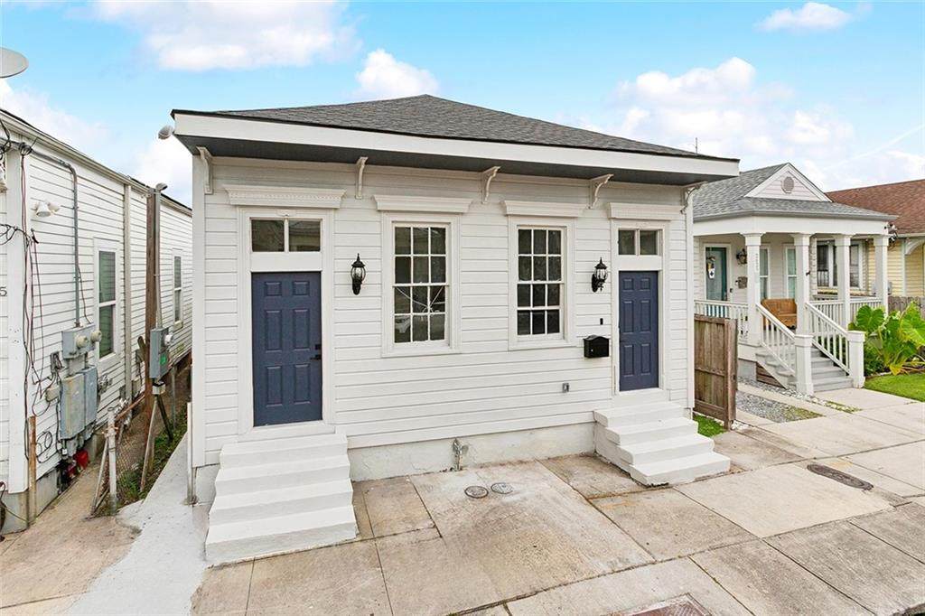 2633 Dumaine Street - Photo 1