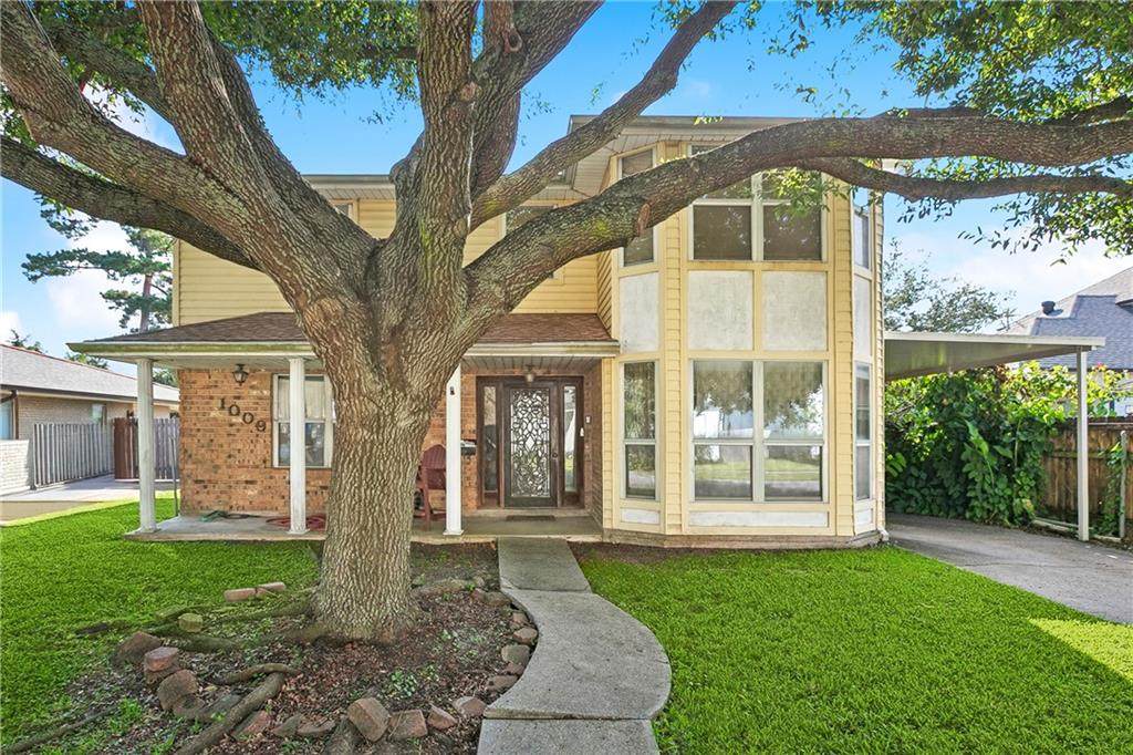 1009 Hesper Avenue - Photo 1