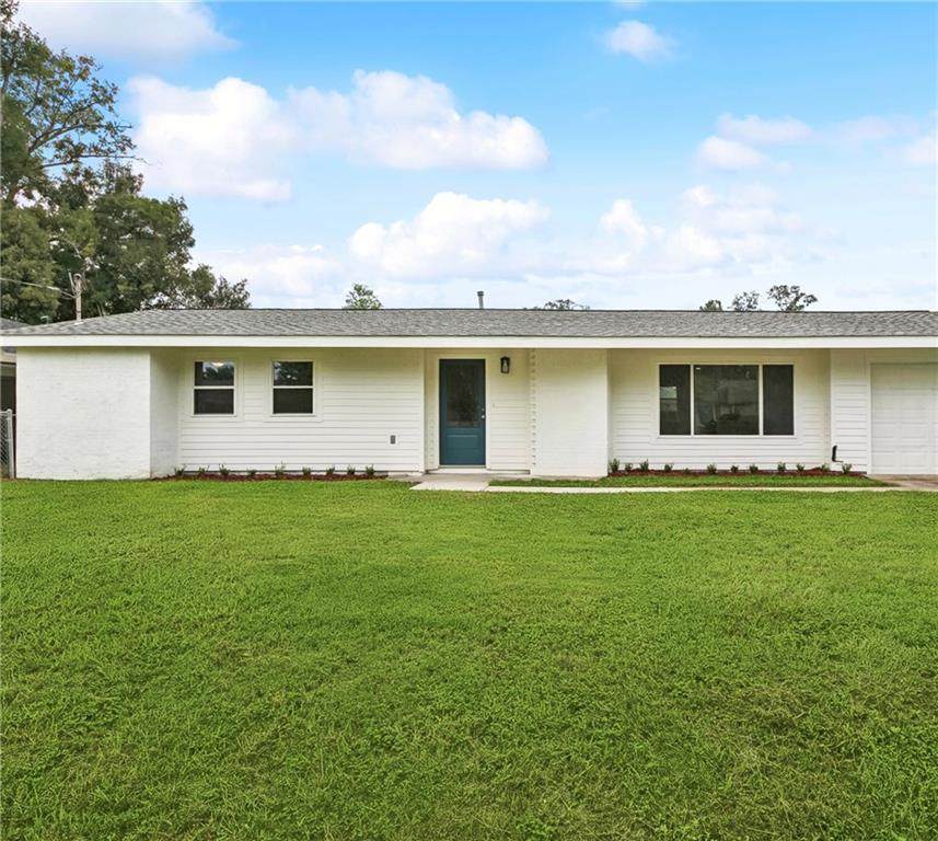 321 St Anthony Street - Photo 1