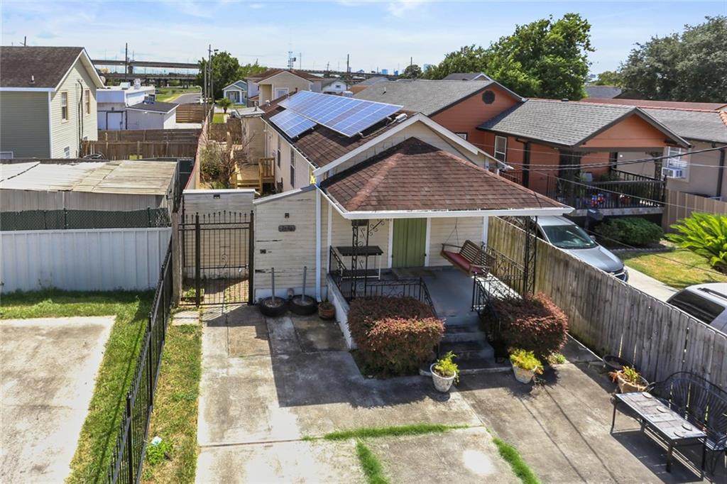 2546 Elder Street - Photo 1