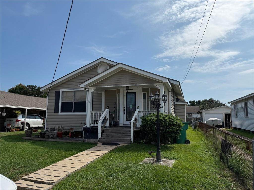 729 Zinnia Avenue - Photo 1