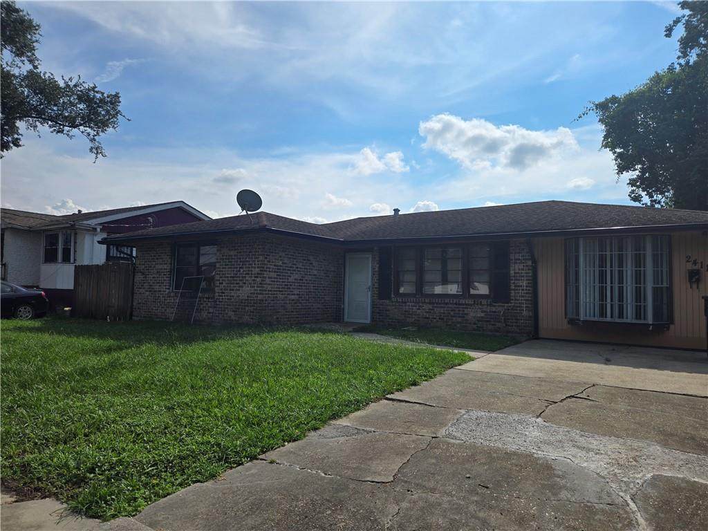 2411 Lauradale Drive - Photo 1
