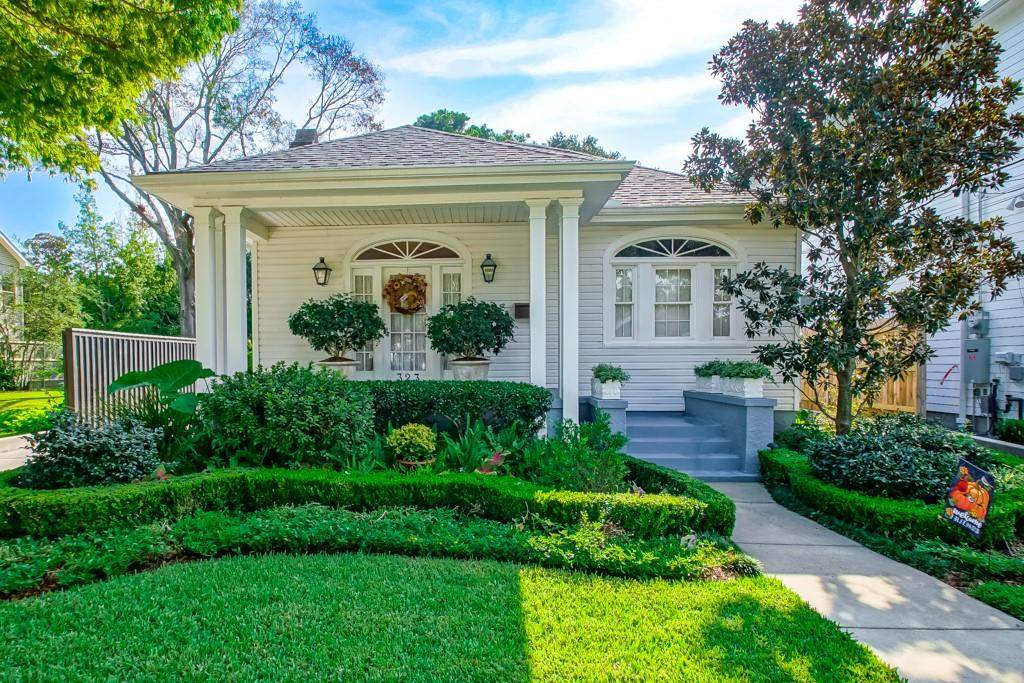 323 Aurora Avenue - Photo 1