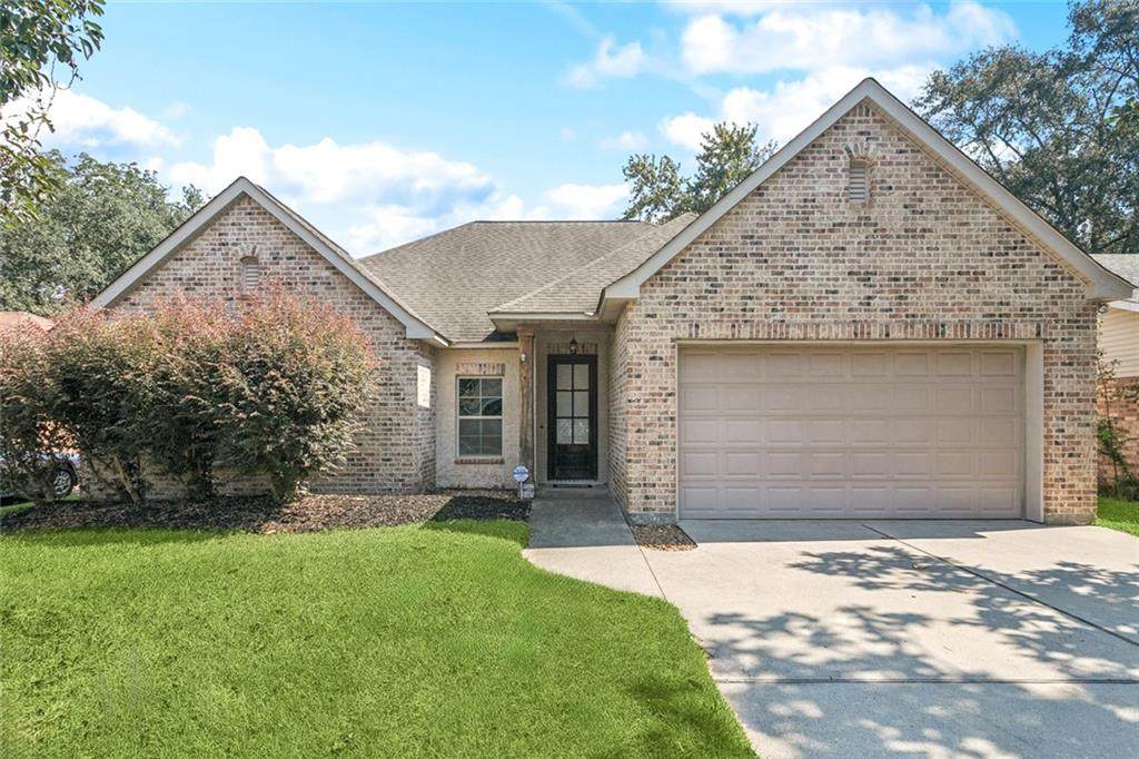 102 Eddie Drive - Photo 1