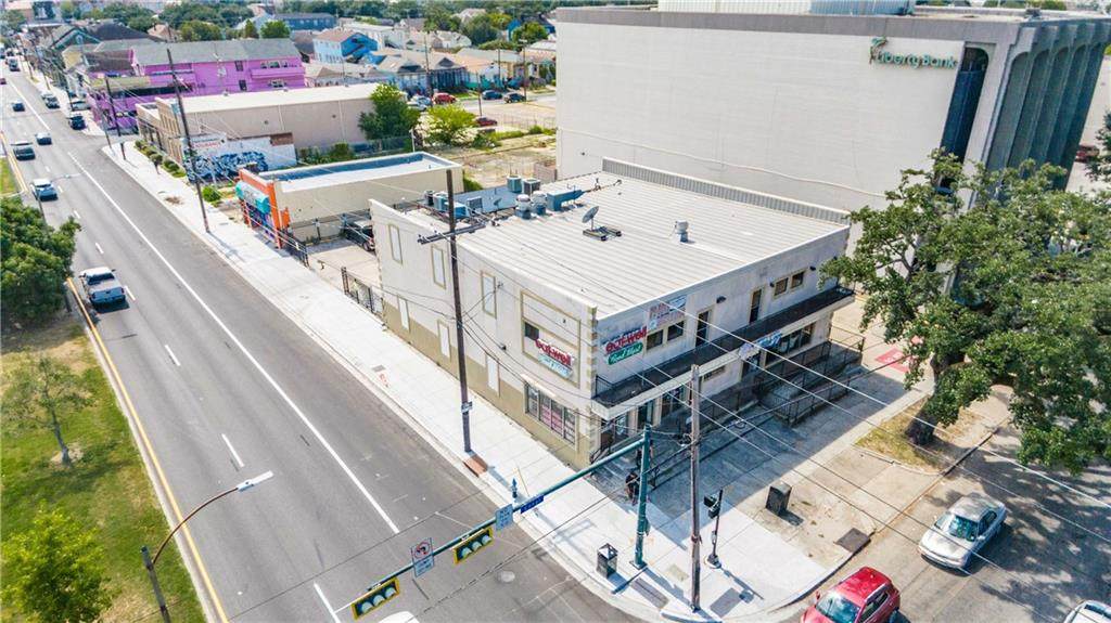 2700 Canal Street - Photo 1