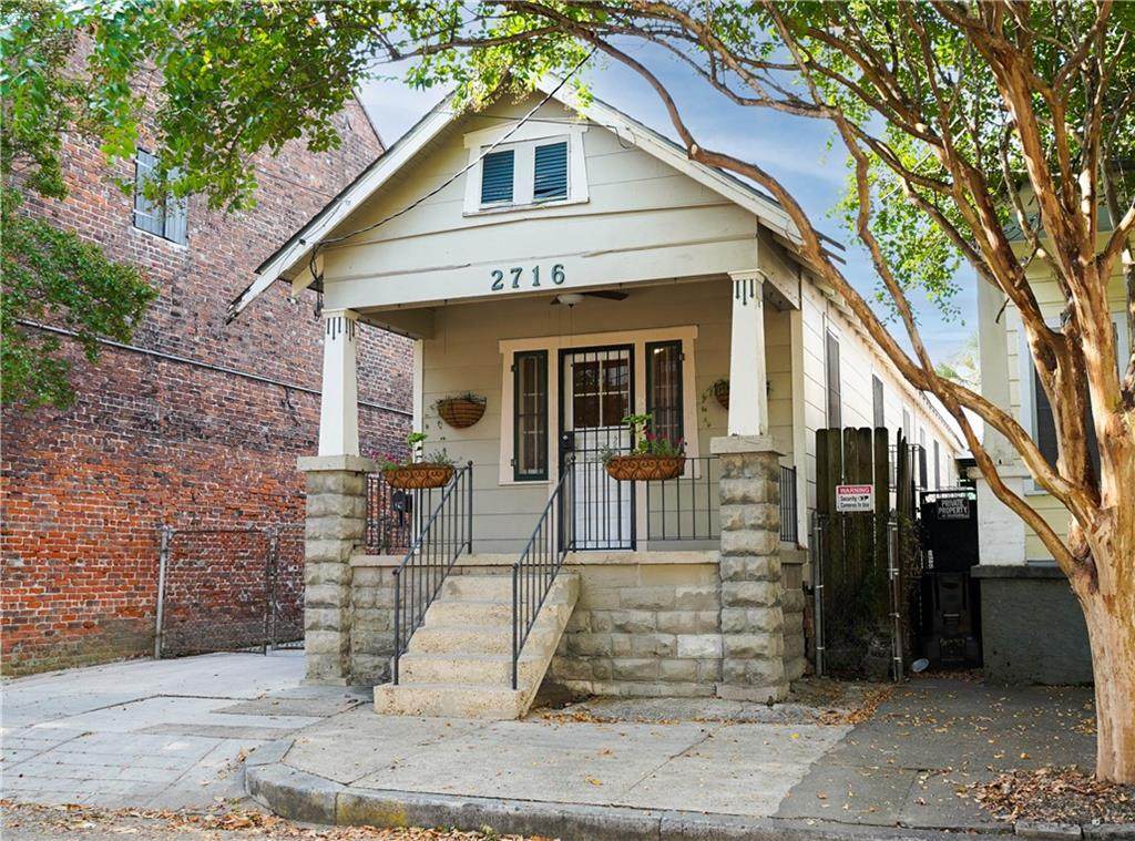 2716 Chartres Street - Photo 1