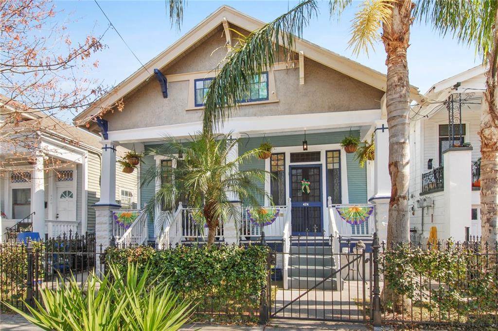 422 24 Clark Street - Photo 1