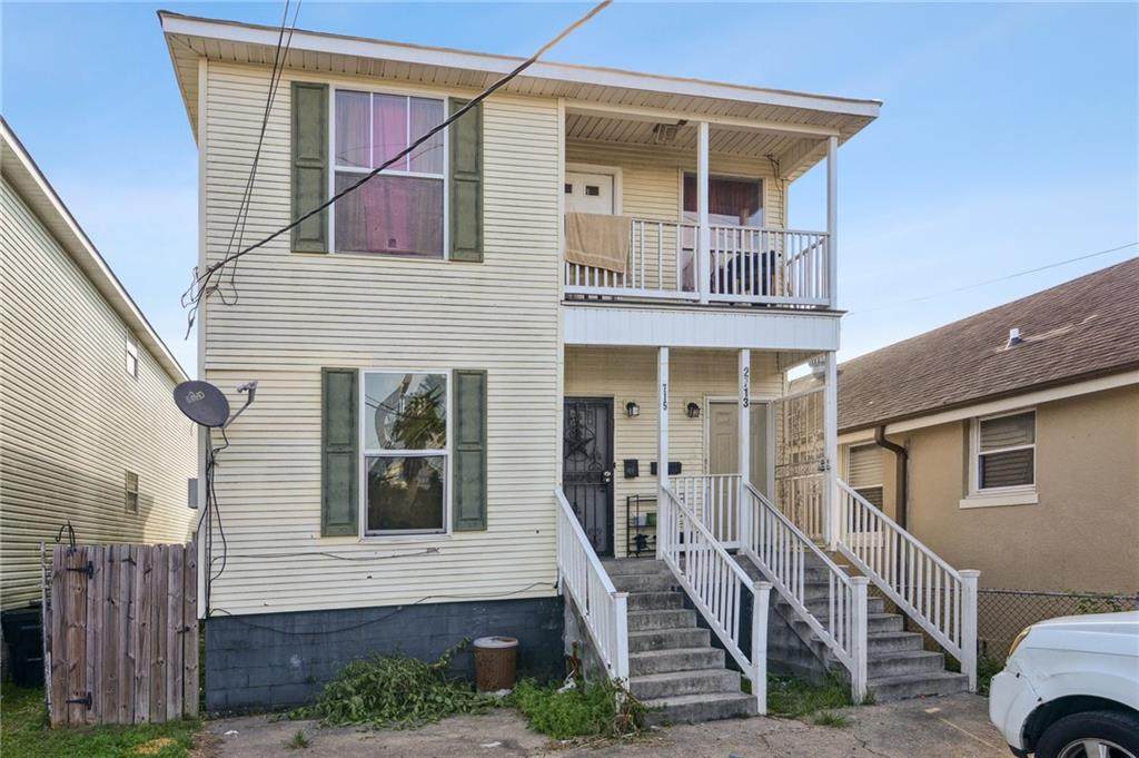 2713 15 Annette Street - Photo 1