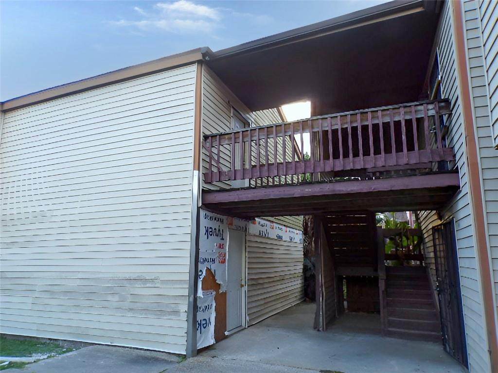 3562 Vespasian Boulevard - Photo 1