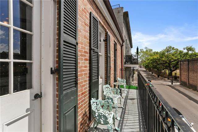 1005 Barracks Street - Photo 1