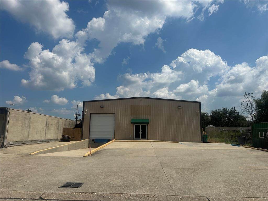 28 Fairfield Avenue - Photo 1