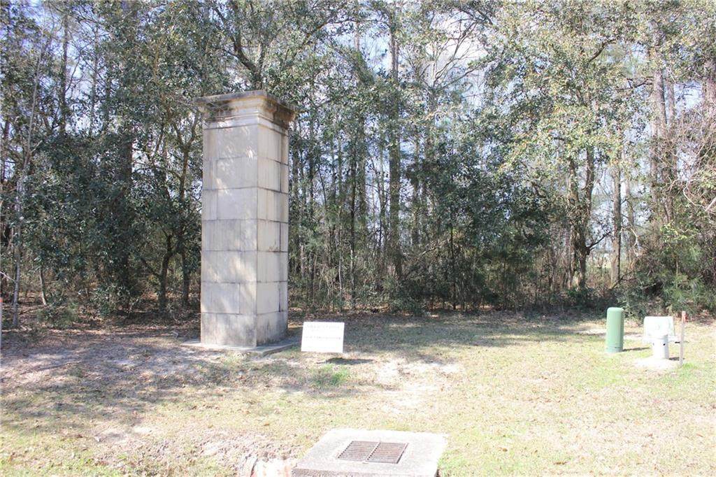 19210 Country Club Lane - Photo 1