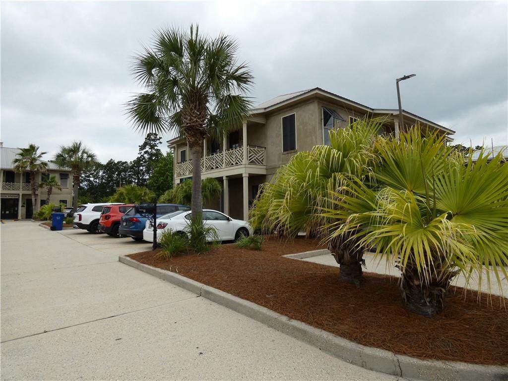 1140 Causeway Approach - Photo 1