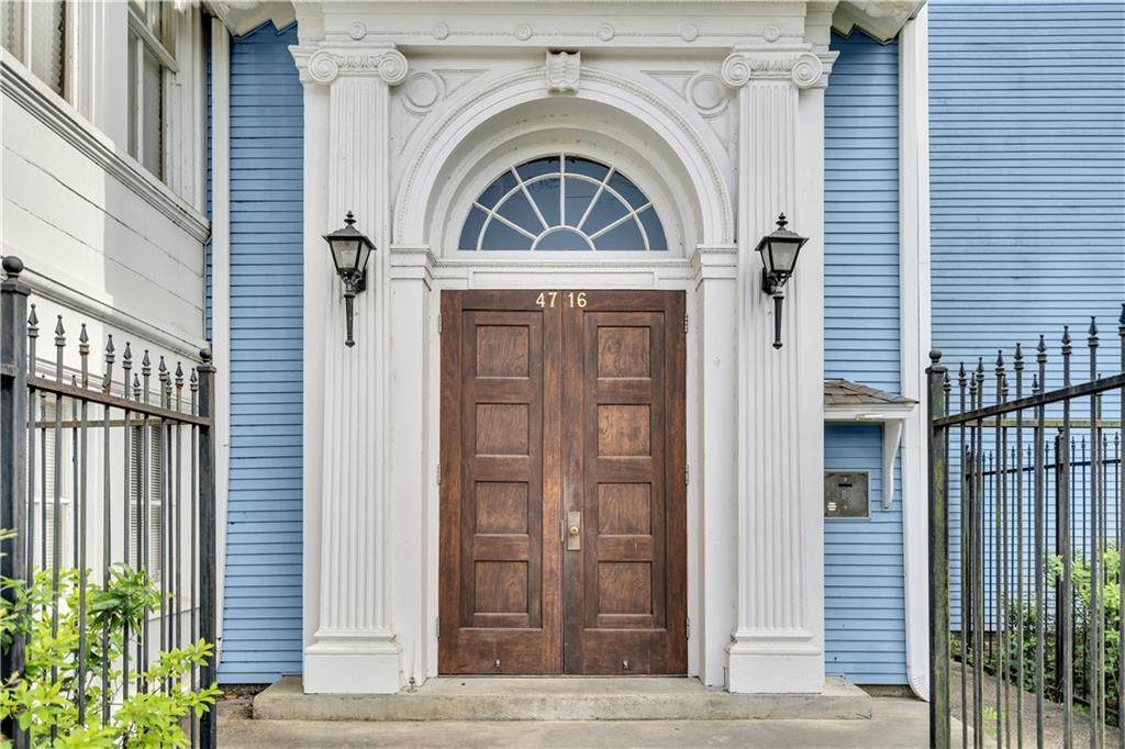 4716 Annunciation Street - Photo 1