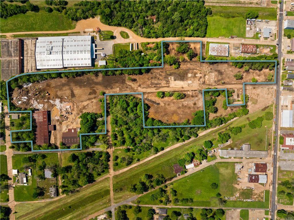 1904 Third Street - Photo 1