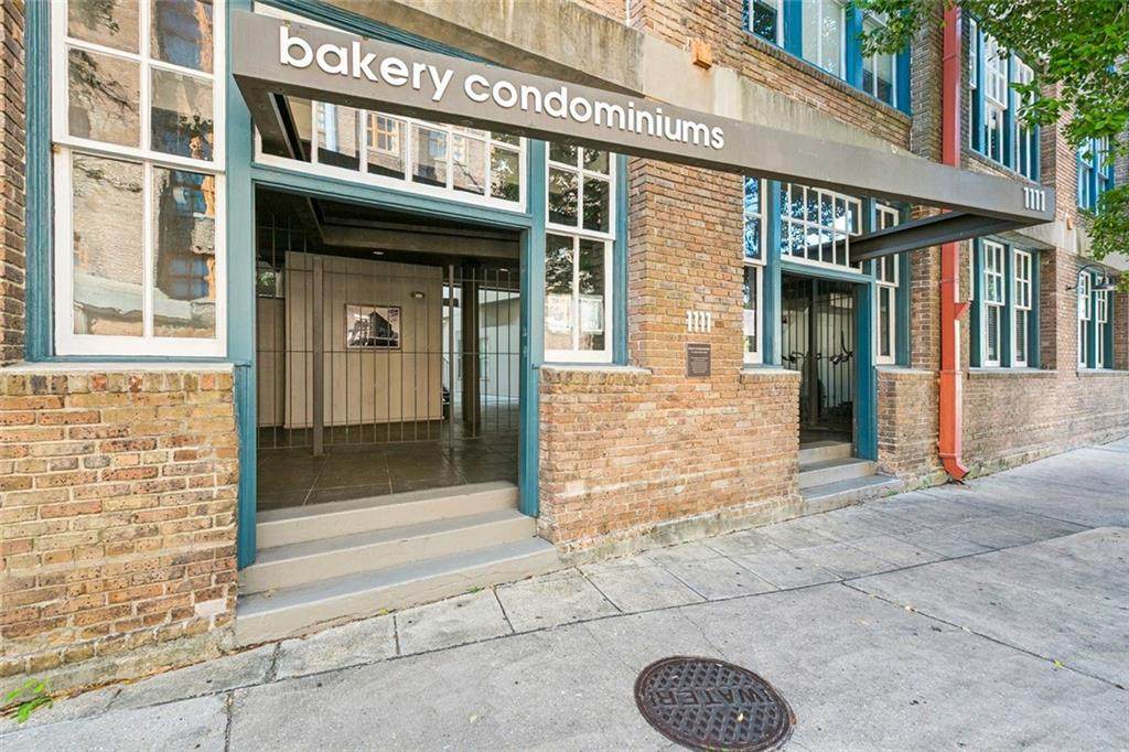 1111 Peters Street - Photo 1