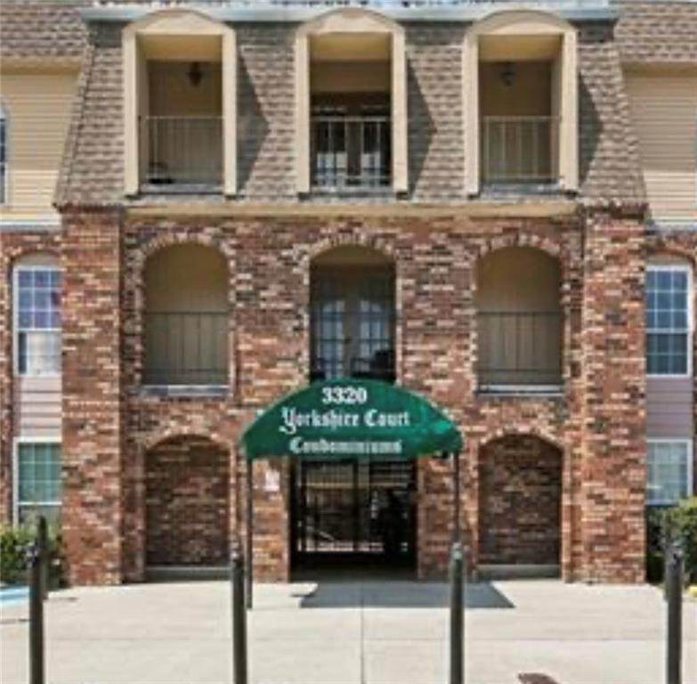 3320 Arnoult Road - Photo 1