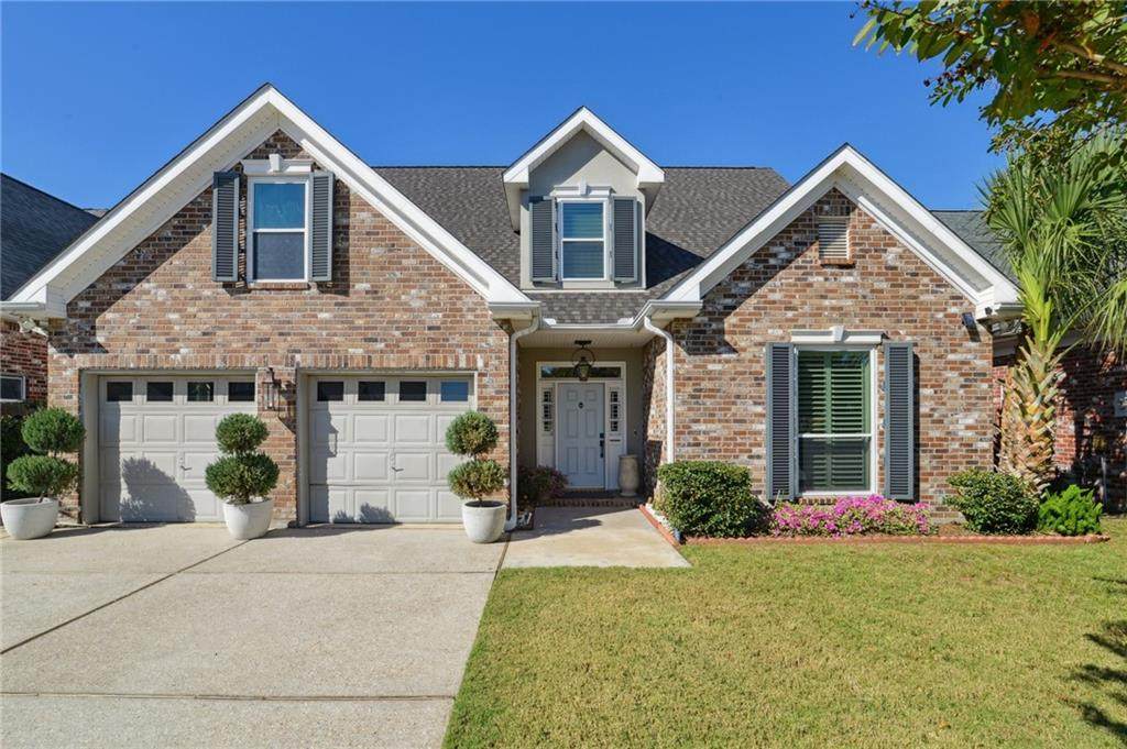 620 Hesper Avenue - Photo 1