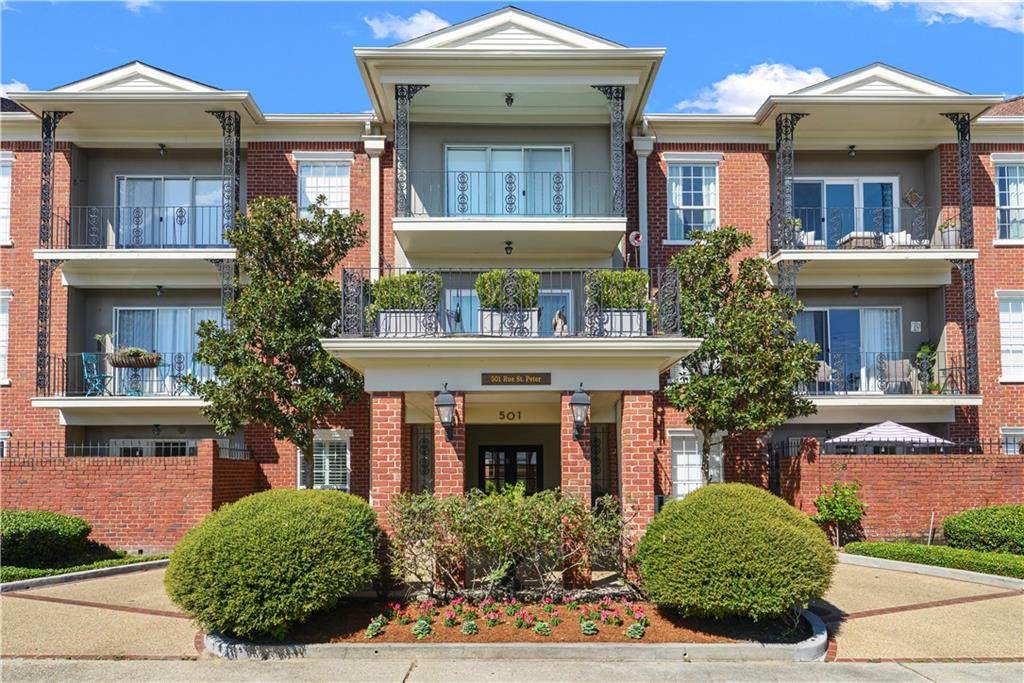 501 Rue St Peter Street - Photo 1