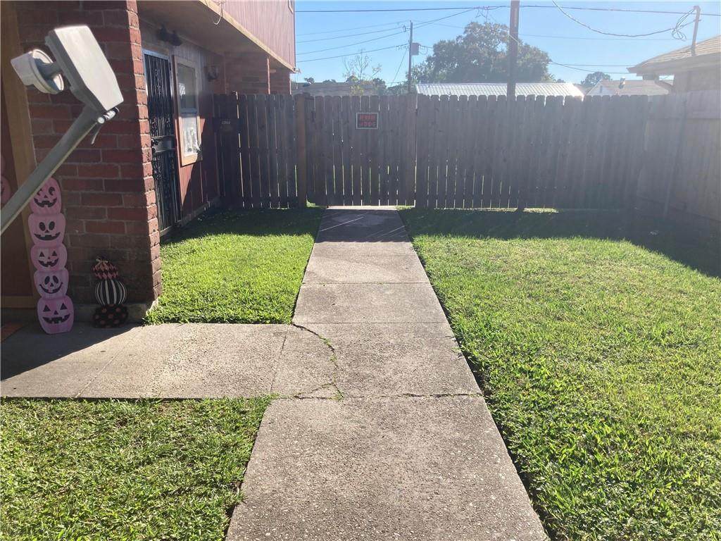 1201 Lochlomand Drive - Photo 1