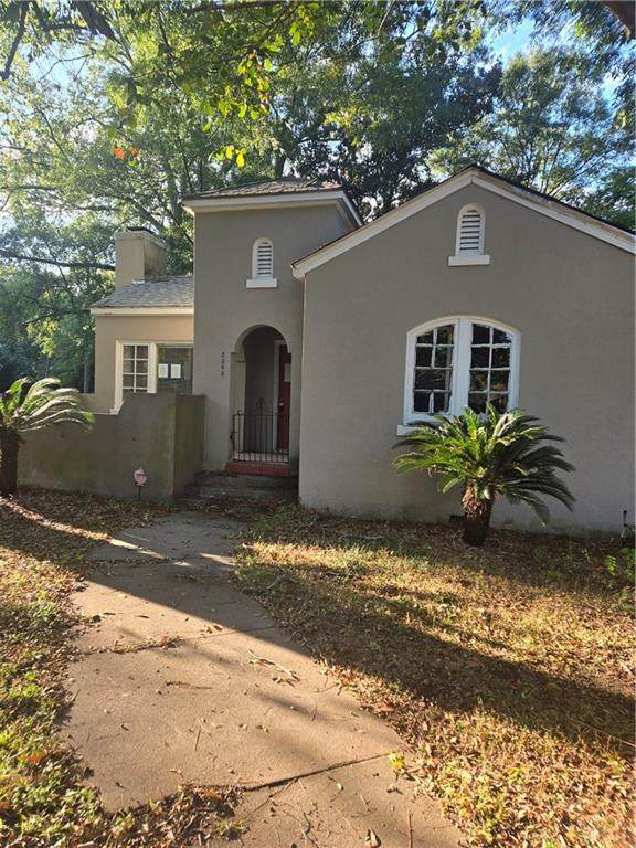 2340 Albert Street - Photo 1