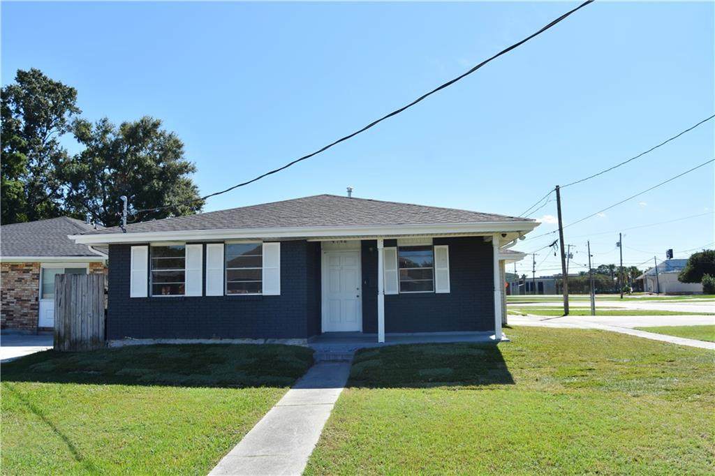 4748 Newlands Street - Photo 1