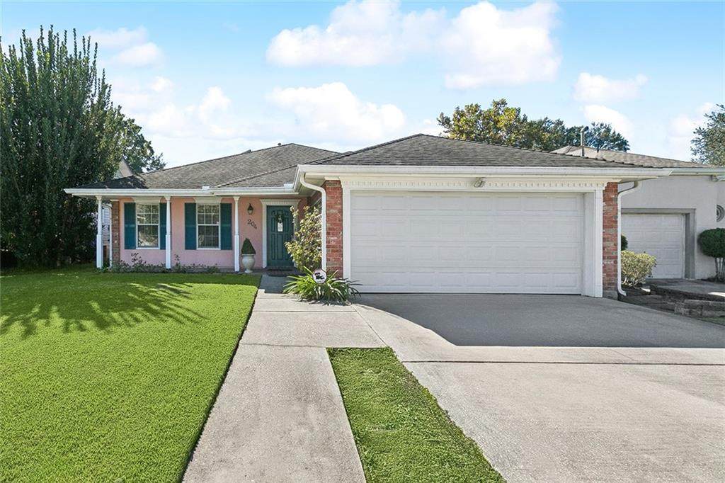 204 Dodge Avenue - Photo 1