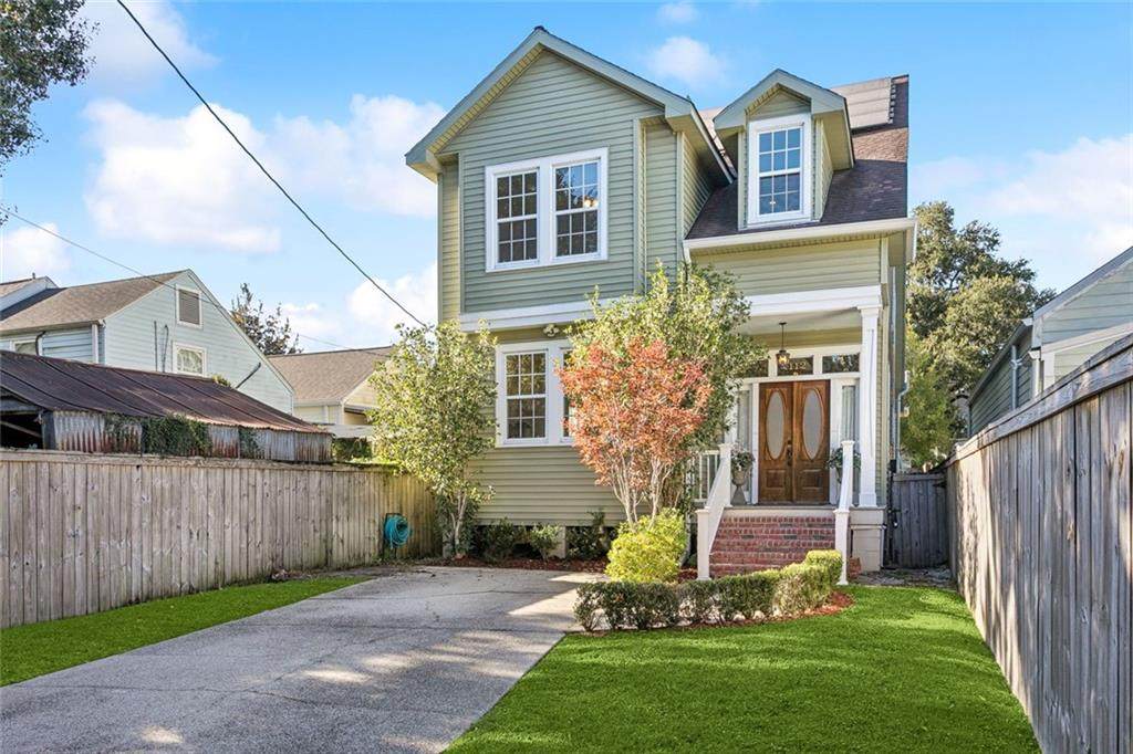 1112 Burdette Street - Photo 1