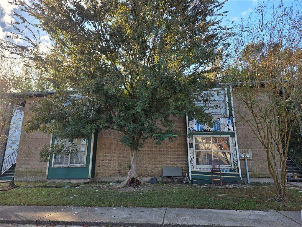 504 Marigny Circle - Photo 1