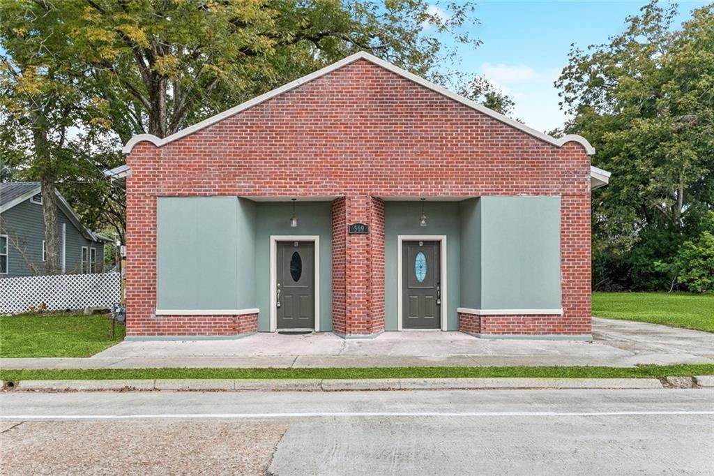 569 5TH Street - Photo 1