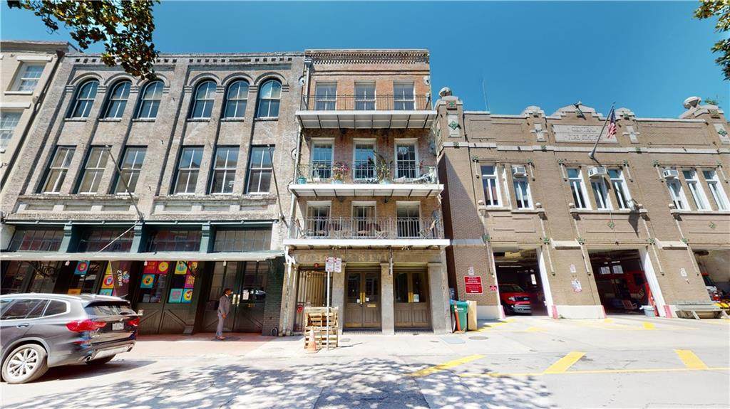 315 Decatur Street - Photo 1