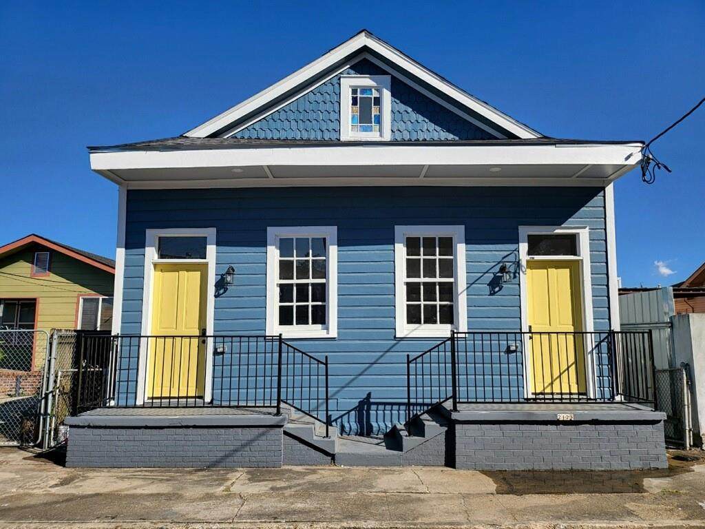 2127 29 Spain Street - Photo 1