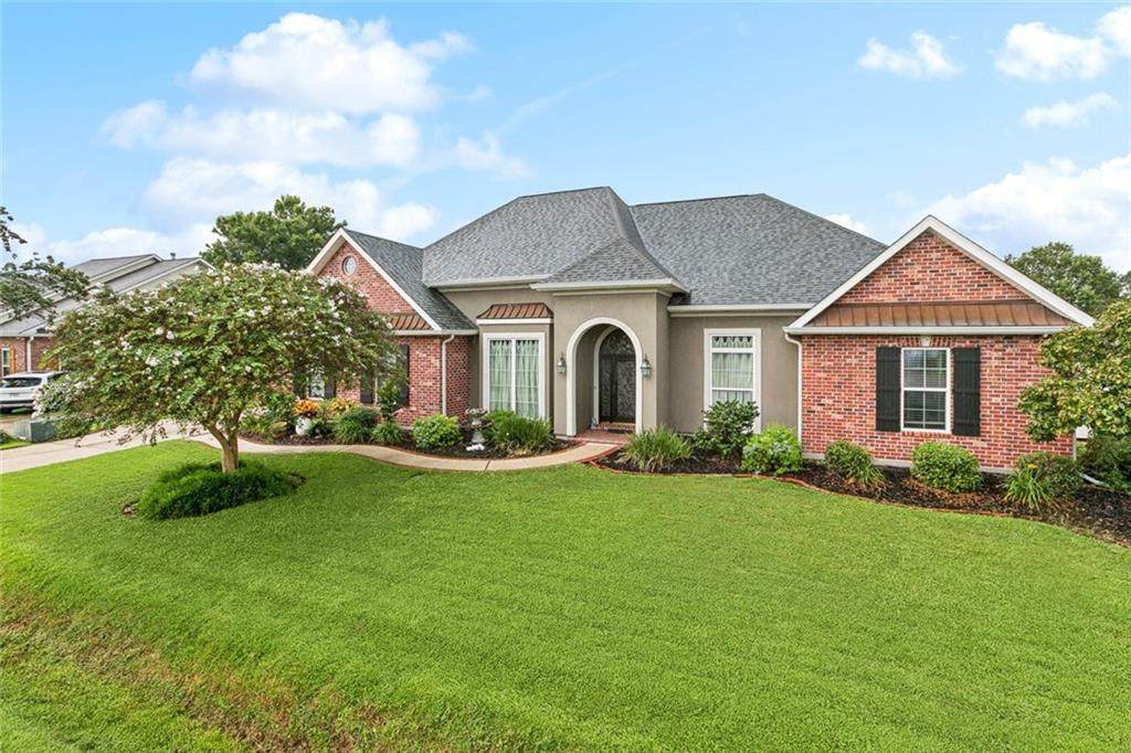 108 Live Oak Lane - Photo 1