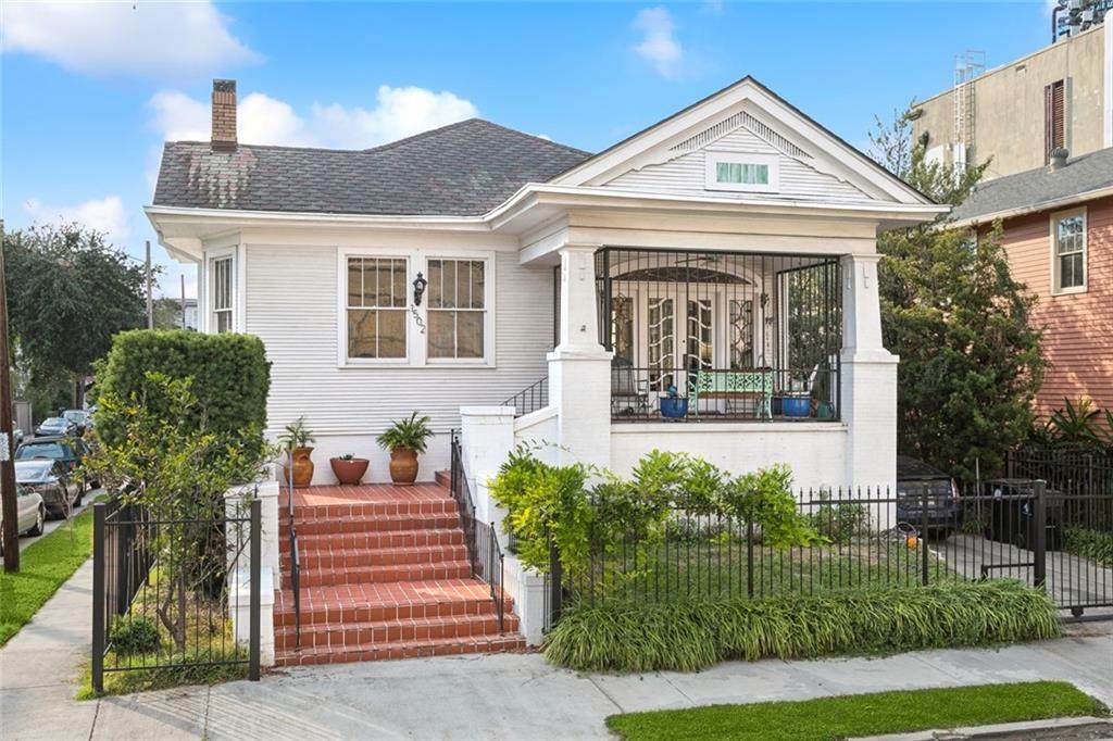 1502 General Pershing Street - Photo 1