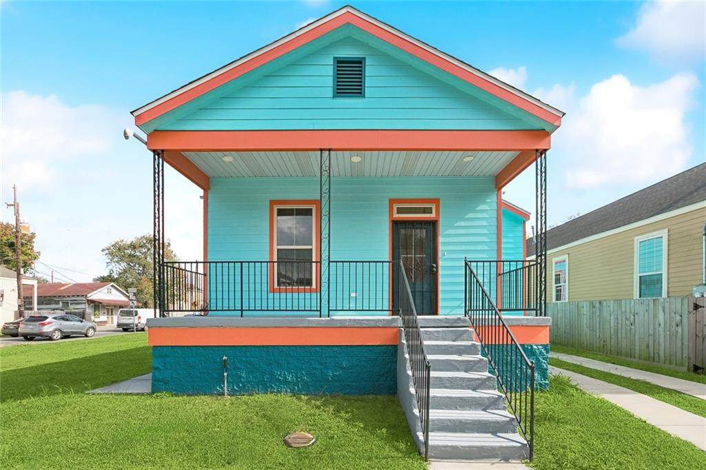 1435 Lesseps Street - Photo 1