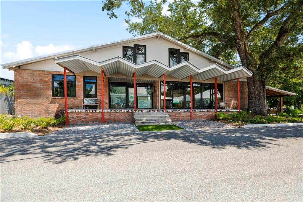 301 S Toulme Street - Photo 1