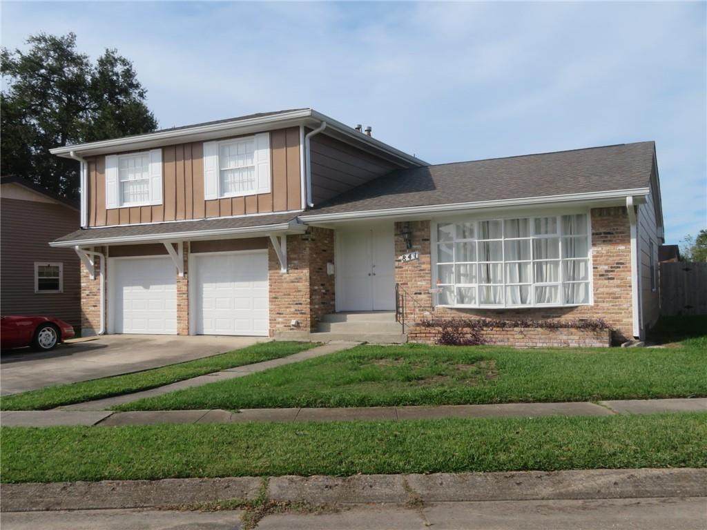 841 Fairfield Avenue - Photo 1