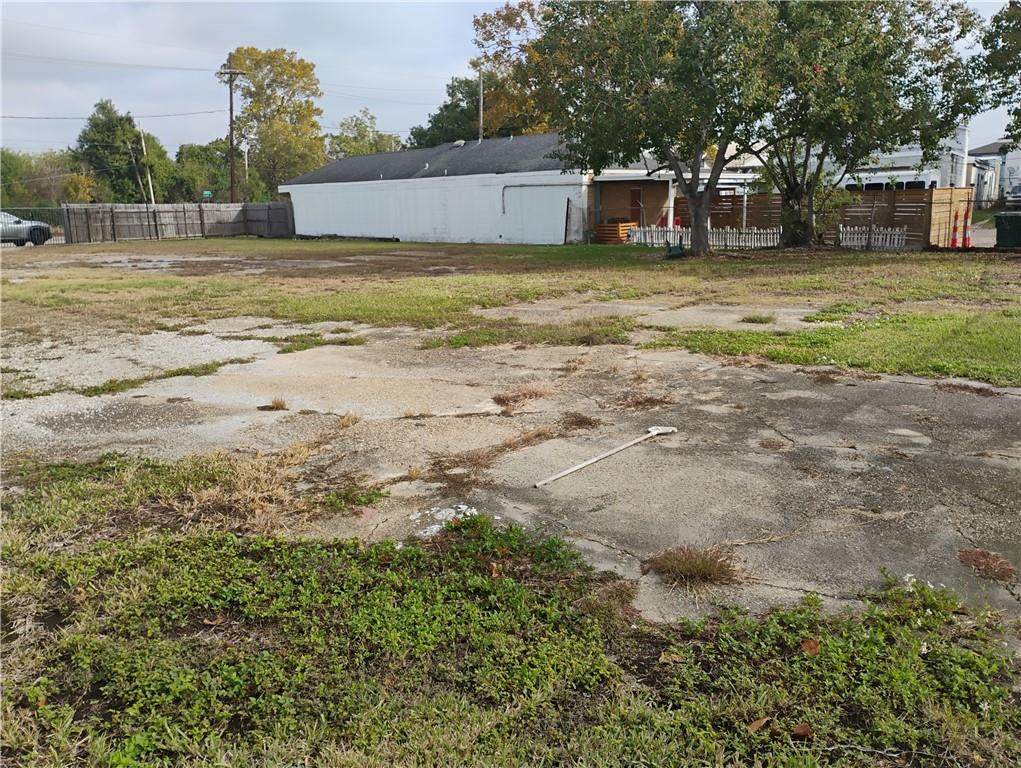 https://bt-photos.global.ssl.fastly.net/neworleans/orig_boomver_1_2532855-2.jpg