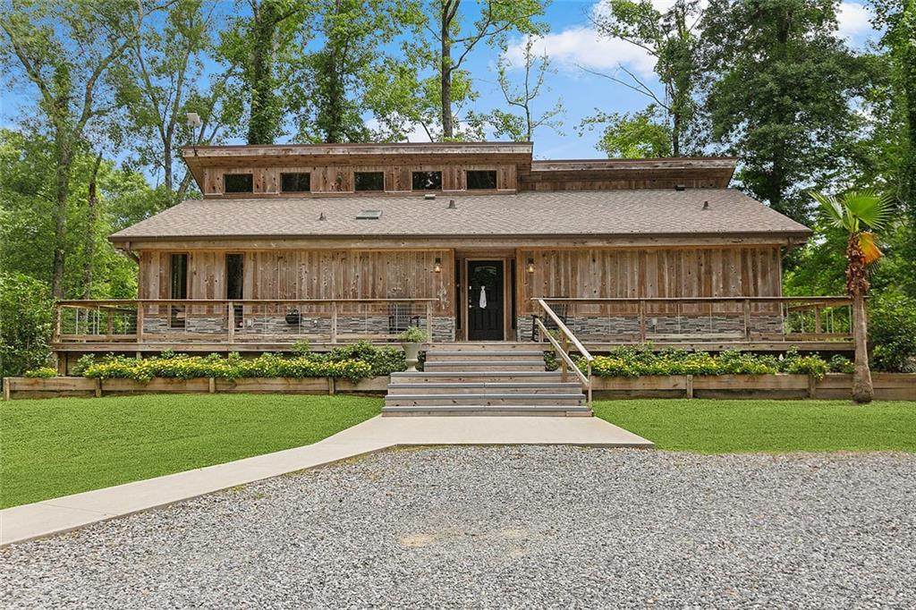 132 Pine Oak Drive - Photo 1