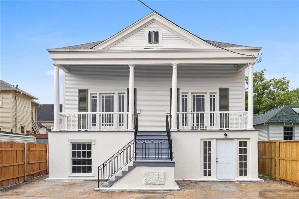 6326 Johnson Street - Photo 1