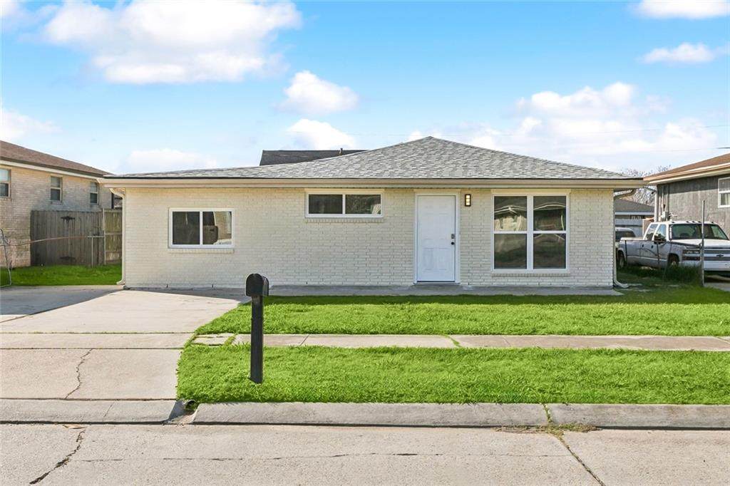 1608 Redwood Street - Photo 1