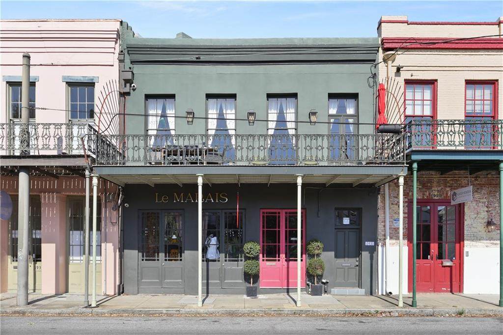 1931 Sophie Wright Place - Photo 1