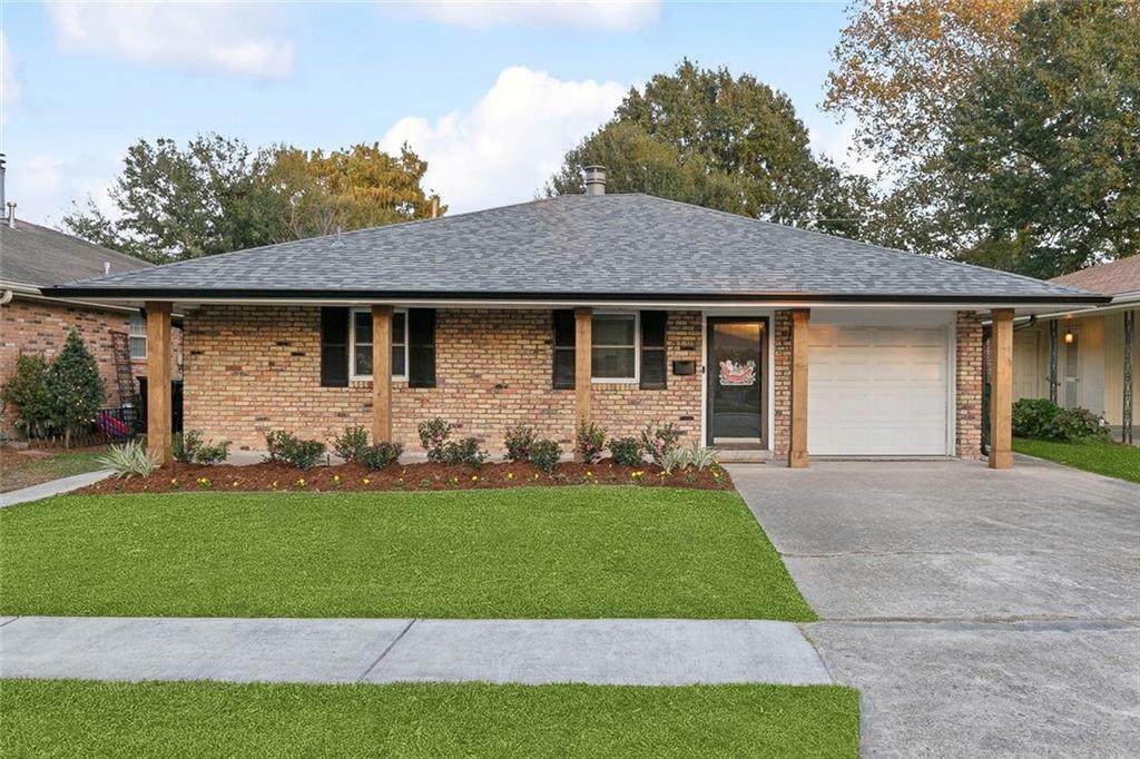 2113 Riviere Avenue - Photo 1