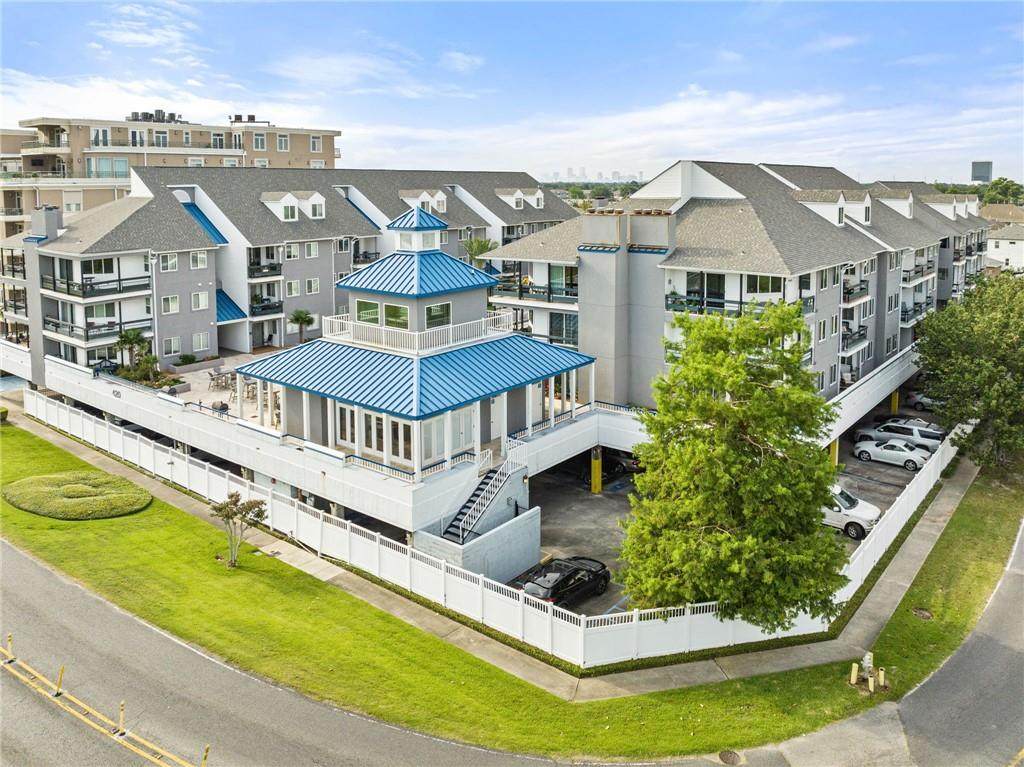 420 Metairie Hammond Highway - Photo 1