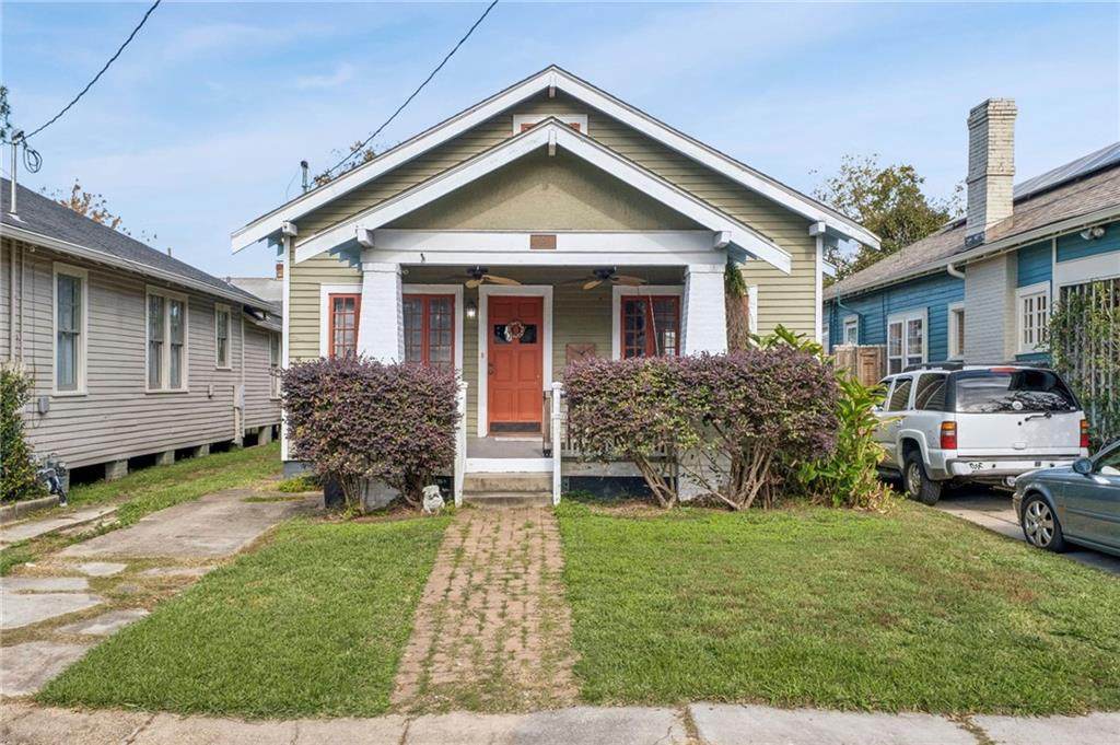 4927 Johnson Street - Photo 1